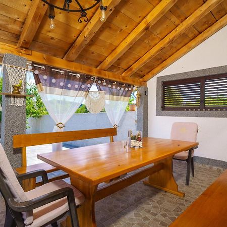 Casa Rural M&M Vodice Eksteriør billede
